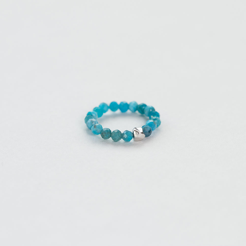 Terrestrial apatite ring silver