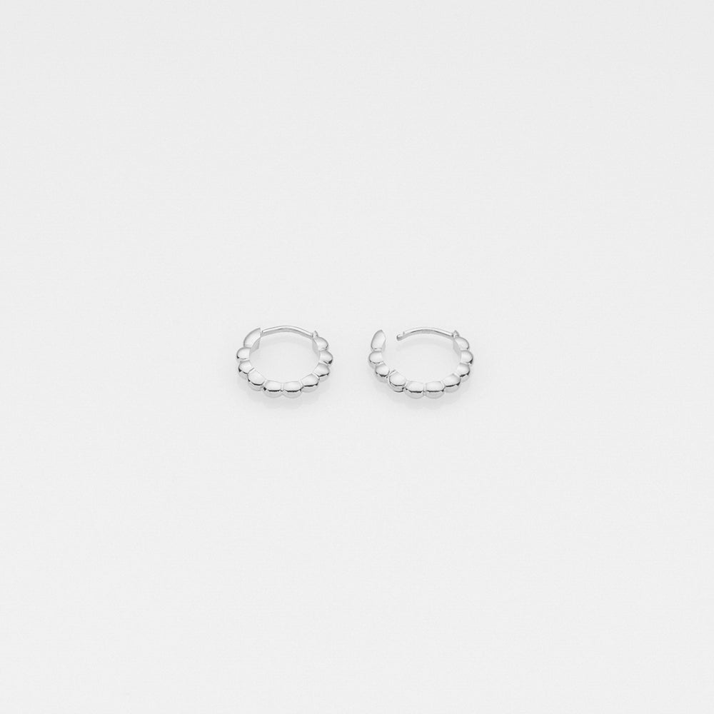 Tiny Treasures puff huggies earrings silver