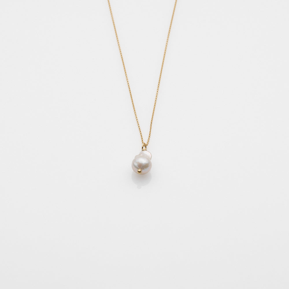 Sea & Sun pearl necklace 14K yellow gold