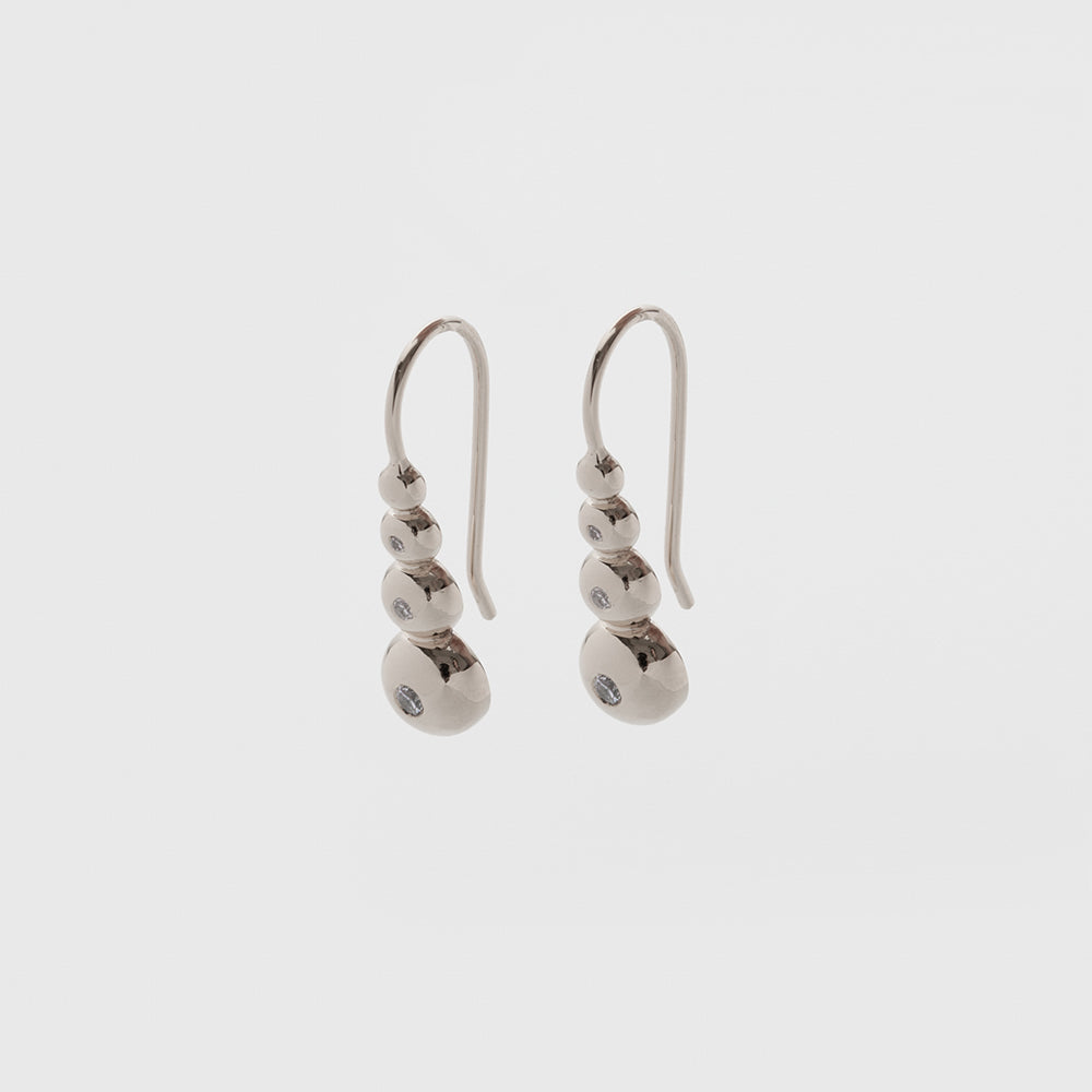 Michelle earrings 14K white gold with diamonds