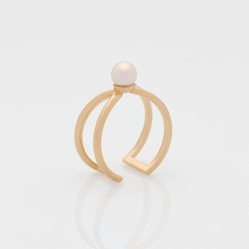 Free the pearls ring 14K yellow gold