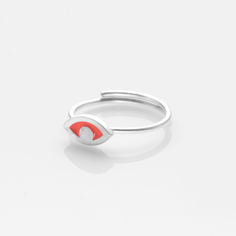 Ayelette ring silver