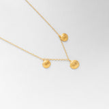 Coquilles jouet charm necklace gold