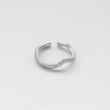 Vague sauvage ring silver