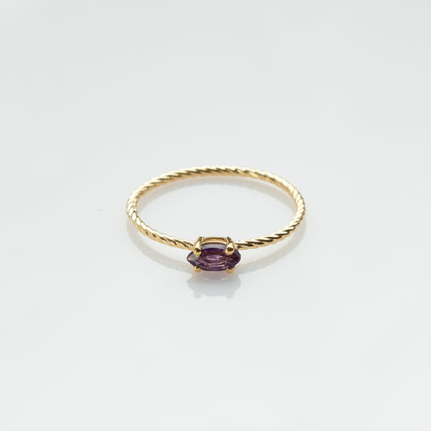 Fizzy rope amethyst ring 14K yellow gold