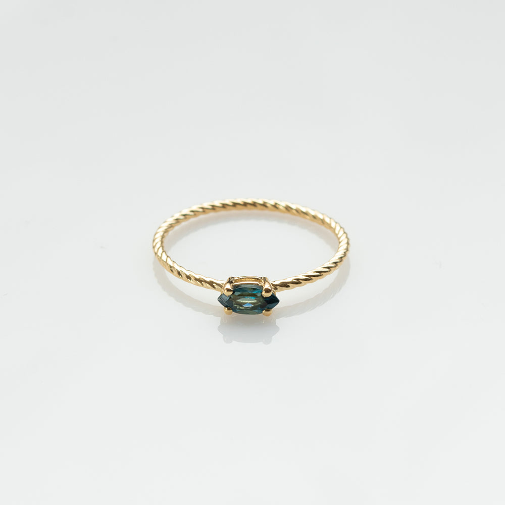 Fizzy rope blue topaz ring 14K yellow gold
