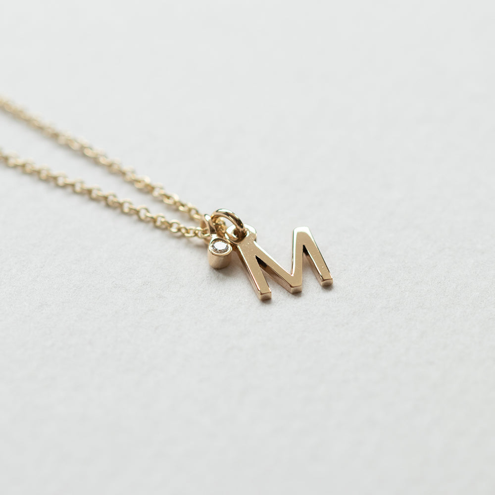 Initial necklace 14K yellow gold with diamond