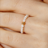 Terrestrial mother of pearl ring gold