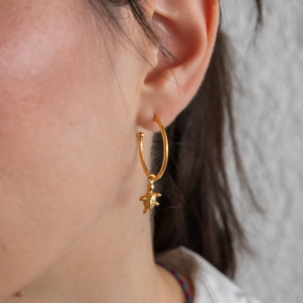 Tartaruga earring charm gold