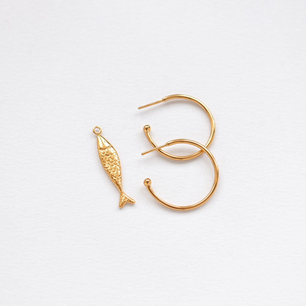 Diving barbouni earring charm gold