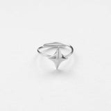 Gazing single ring silver