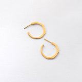 Hiking earrings gold