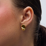 Sailing stud earrings gold