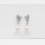 Surfing pearl earrings silver