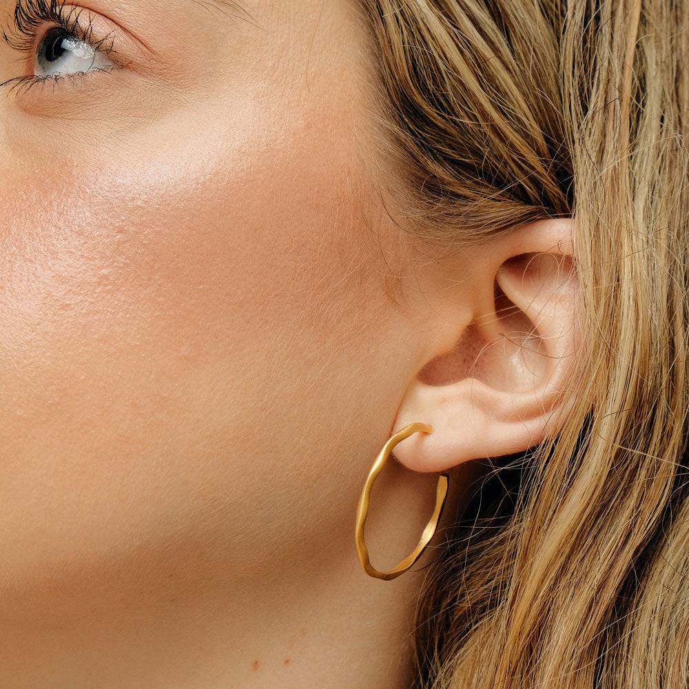 Sirène mezzo hoops gold