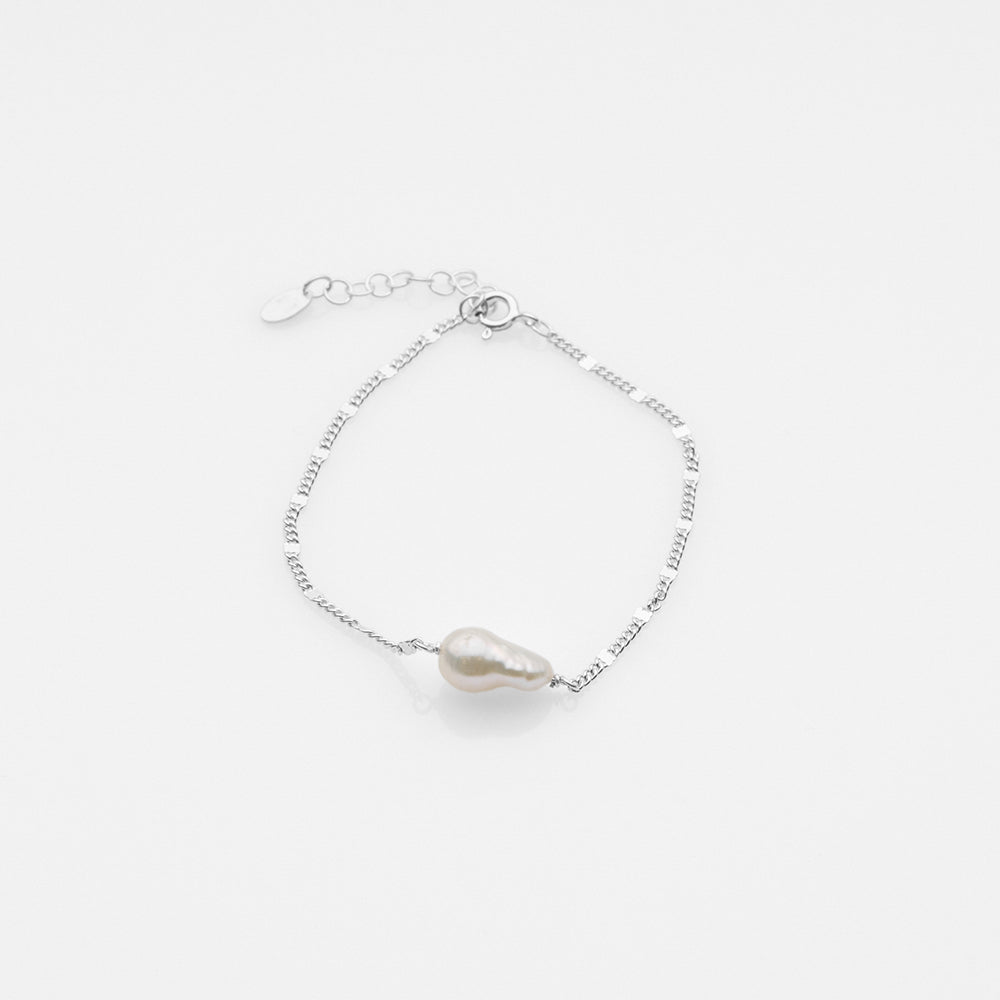 Sea & Sun fancy pearl bracelet silver