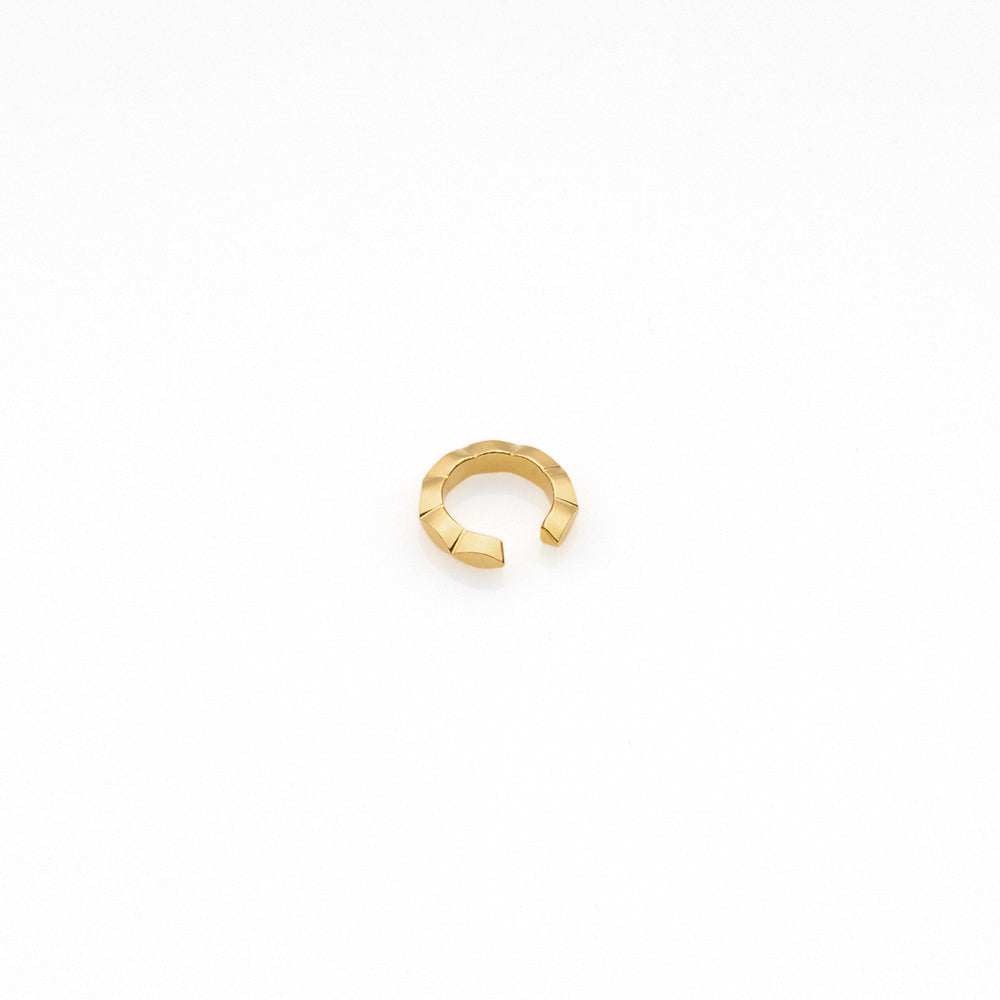 Tiny Treasures navette cuff earring gold