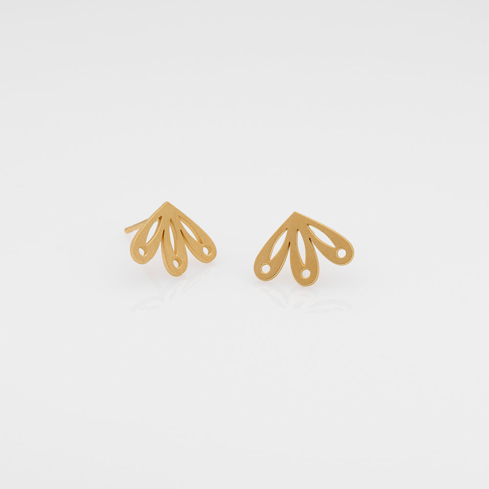 Fish Bouquet stud earrings gold