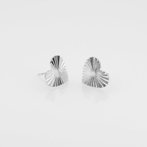 Sea & Sun heart stud earrings silver
