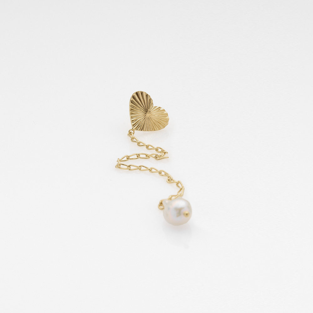 Sea & Sun pearl & heart earring tall 14K yellow gold