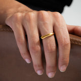 Aura ring gold