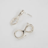 Aura earrings 14K white gold