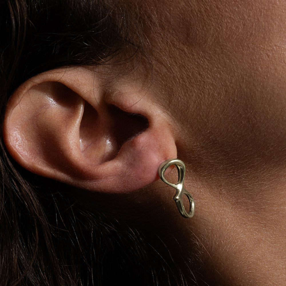 Aura earrings 14K white gold