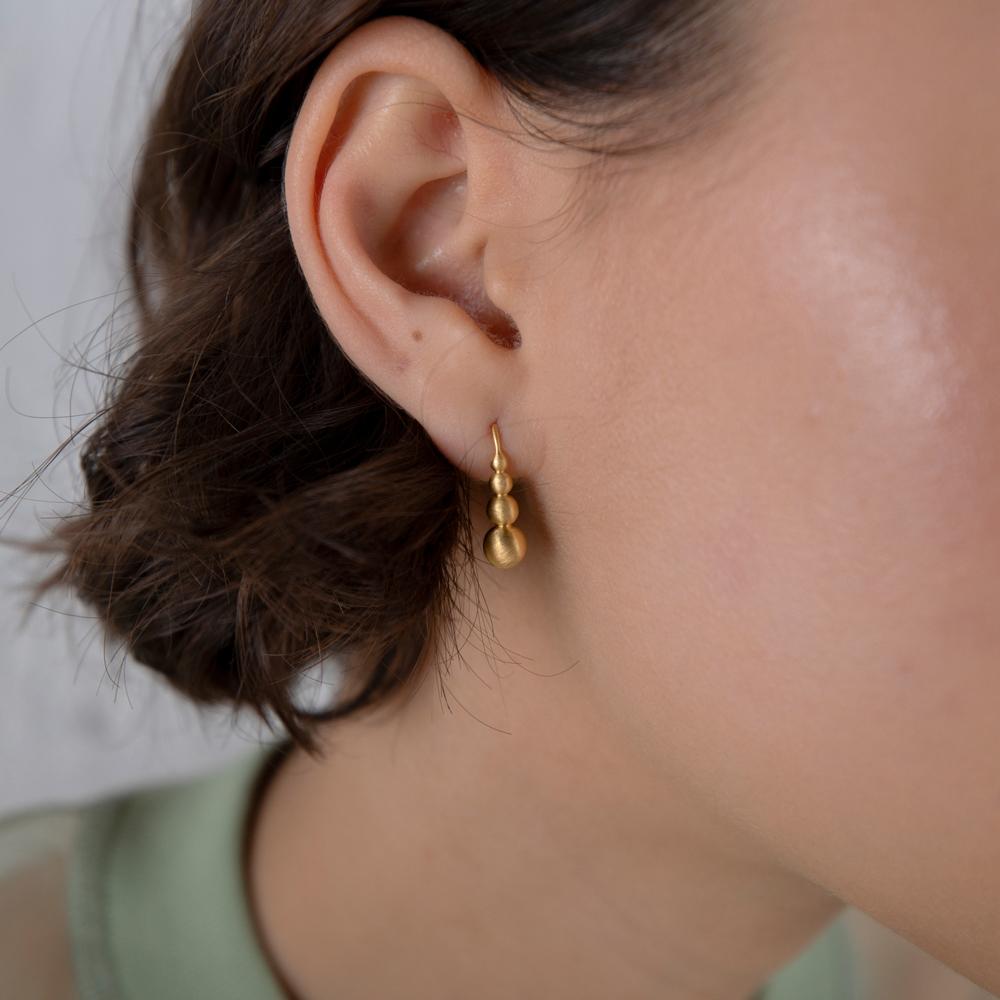 Michelle earrings gold