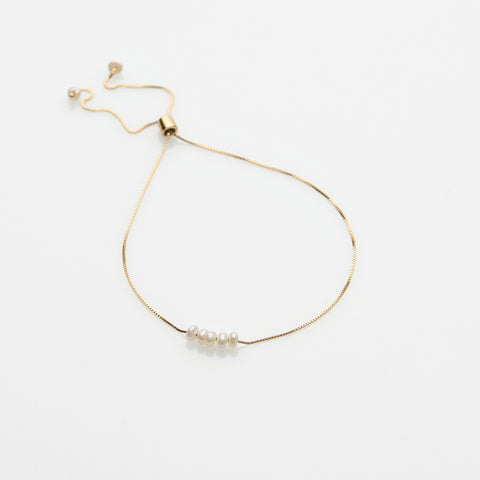 Free the pearls bracelet 14K yellow gold