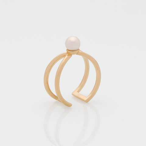 Free the pearls ring 14K yellow gold