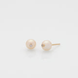 Free the pearls stud earrings 14K yellow gold with diamonds