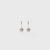 Free the pearls drop earrings silver