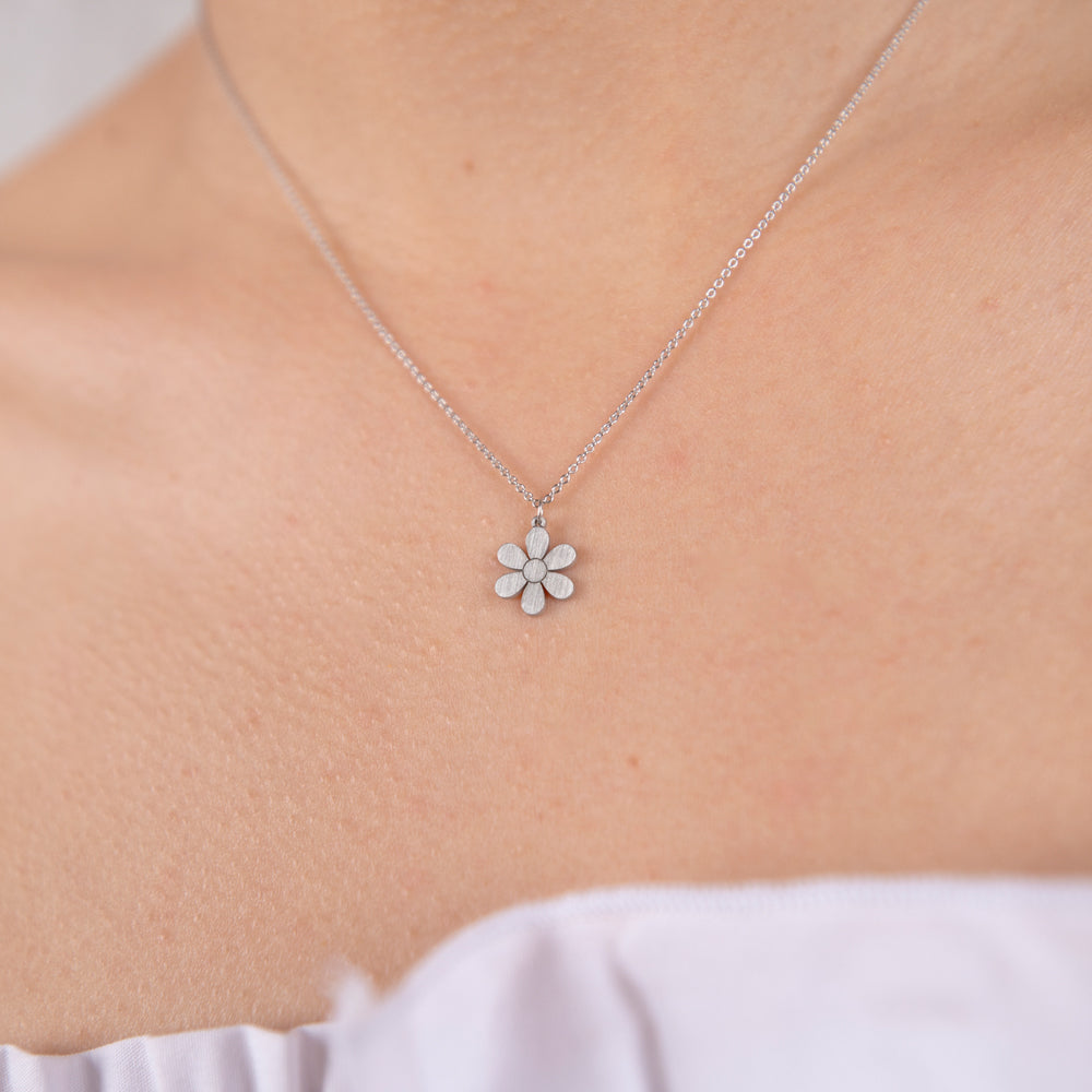 2021 Toy daisy necklace silver