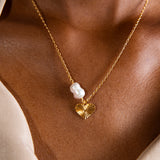 Sea & Sun pearl & heart necklace gold