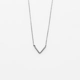 V necklace silver